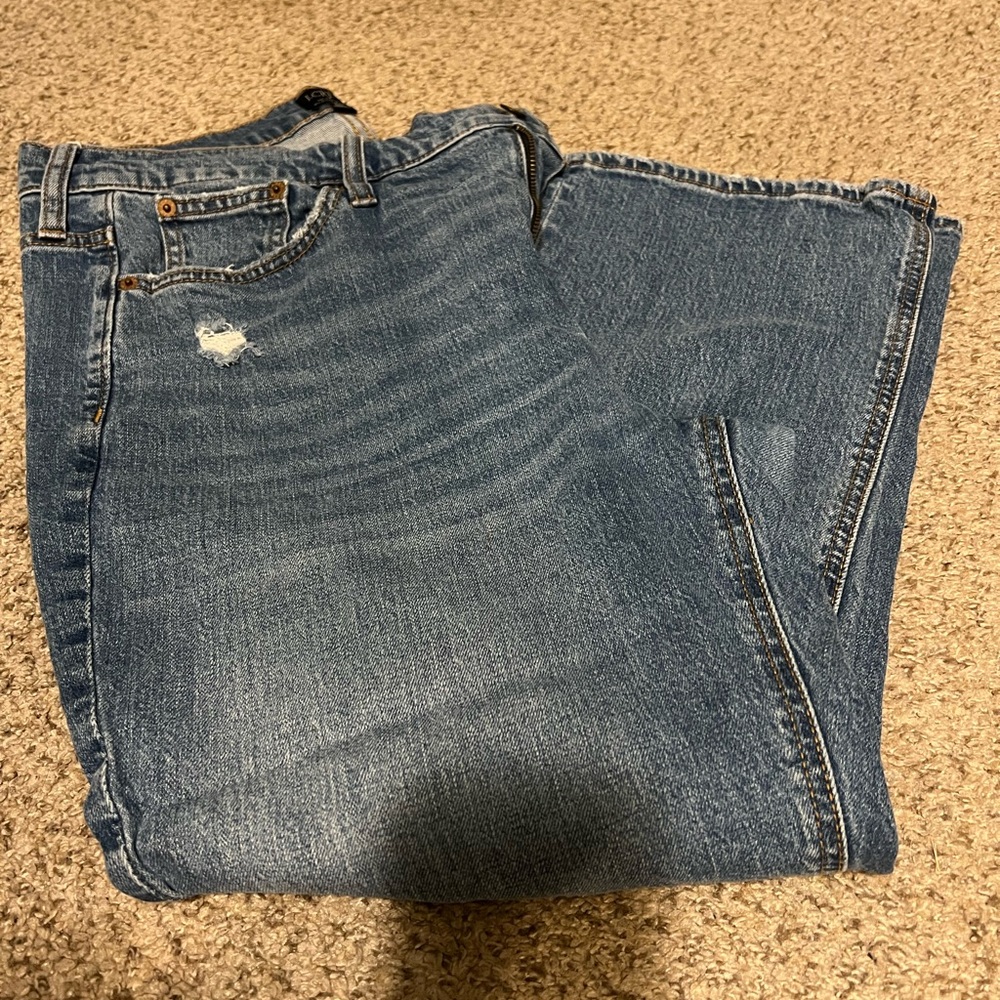 Women’s J Crew petite Mid-Rise Flare Crop Jean